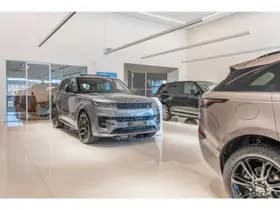 Land Rover Defender thumbnail 24