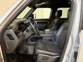 Land Rover Defender thumbnail 74