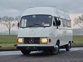 Mercedes-Benz 200