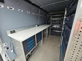 Mercedes-Benz Sprinter thumbnail 15