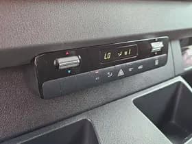 Mercedes-Benz Sprinter thumbnail 10