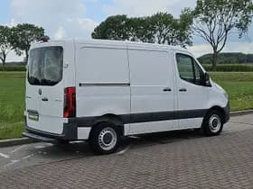 Mercedes-Benz Sprinter thumbnail 3