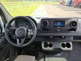 Mercedes-Benz Sprinter thumbnail 7
