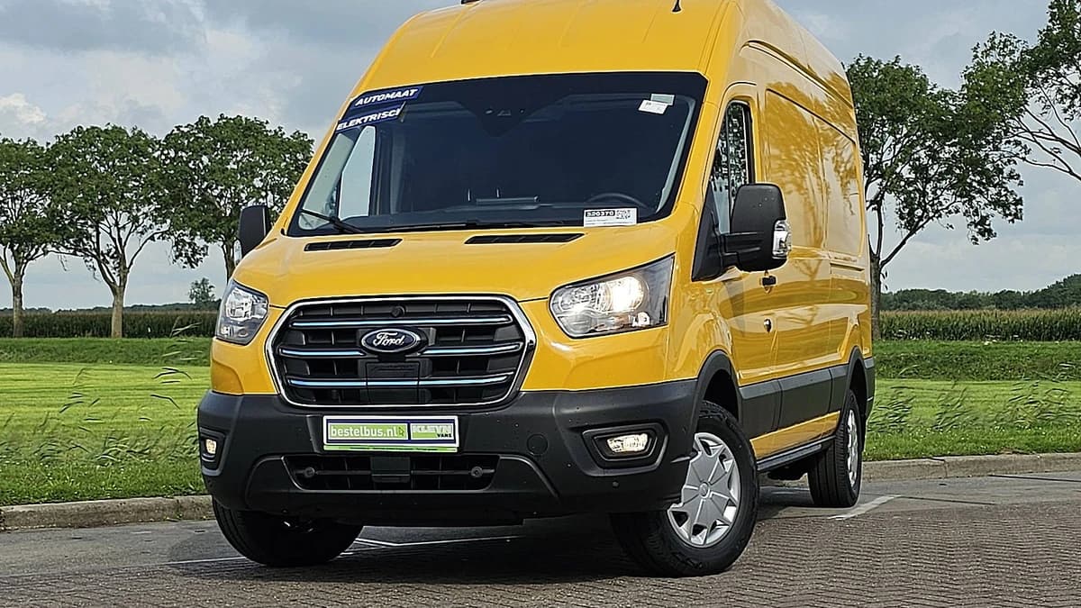 Ford E-Transit — foto 1