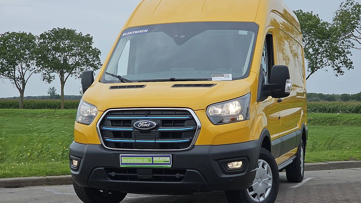 Ford E-Transit — foto 1