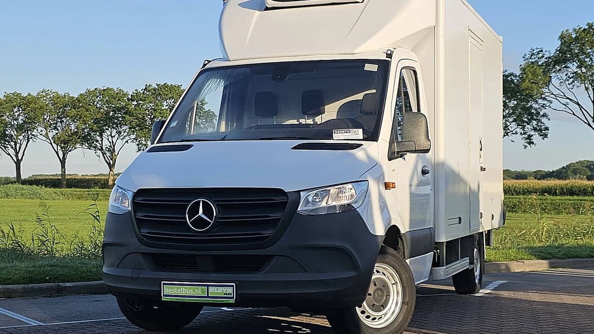 Mercedes-Benz Sprinter — foto 1
