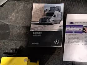 Mercedes-Benz Sprinter thumbnail 10