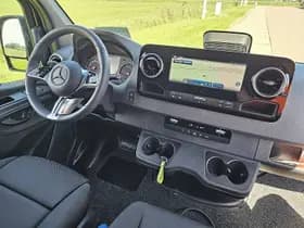 Mercedes-Benz Sprinter thumbnail 7