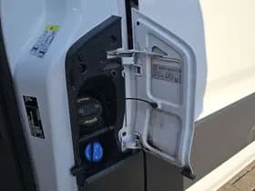 Volkswagen Crafter thumbnail 17