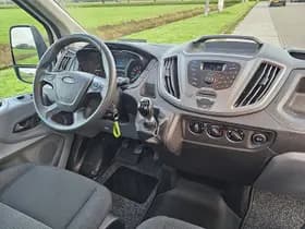 Ford Transit thumbnail 7