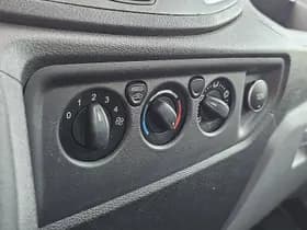 Ford Transit thumbnail 9
