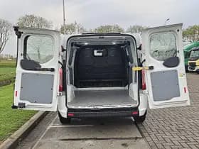 Ford Transit thumbnail 12