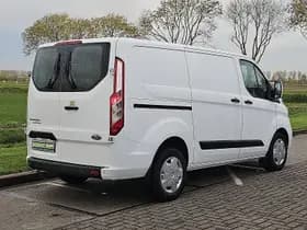 Ford Transit thumbnail 3