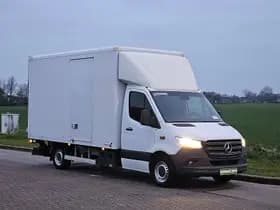 Mercedes-Benz Sprinter thumbnail 4