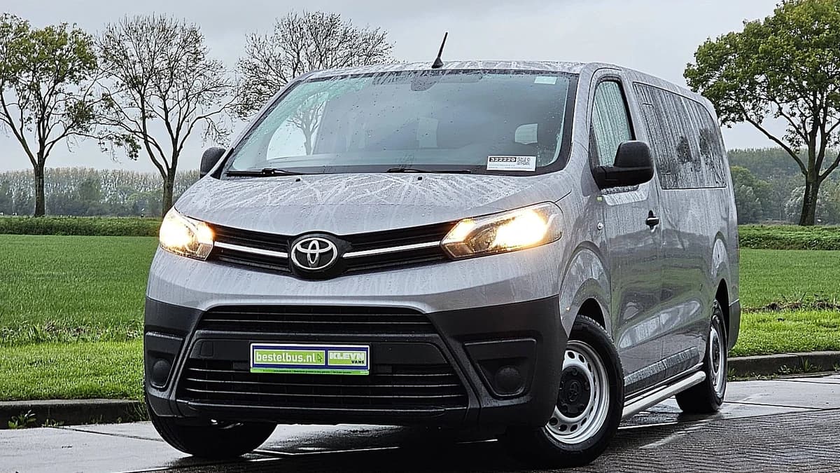 Toyota Pro-Ace — foto 1