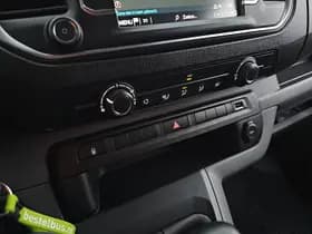 Toyota Pro-Ace thumbnail 9