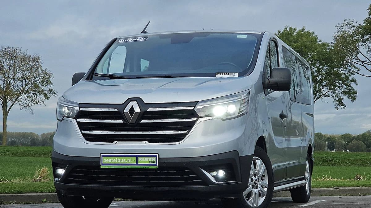 Renault Trafic — foto 1