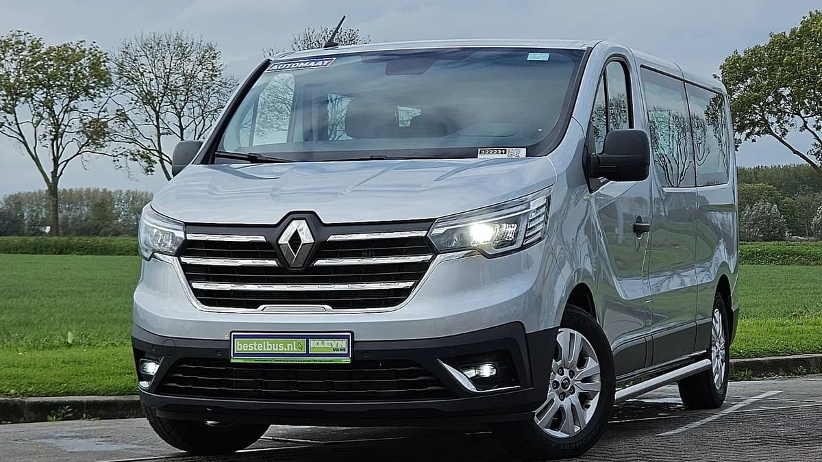 Renault Trafic — foto 1