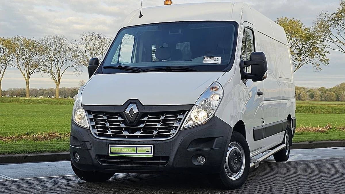Renault Master — foto 1