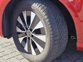 Mercedes-Benz Eqv thumbnail 20