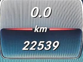 Mercedes-Benz Eqv thumbnail 8