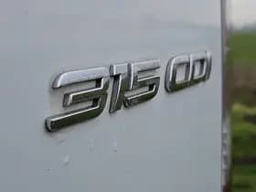 Mercedes-Benz Sprinter thumbnail 16