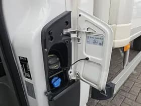 Volkswagen Crafter thumbnail 15