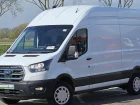 Ford E-Transit thumbnail 2