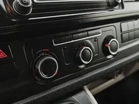 Volkswagen Transporter thumbnail 8