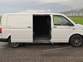 Volkswagen Transporter thumbnail 11