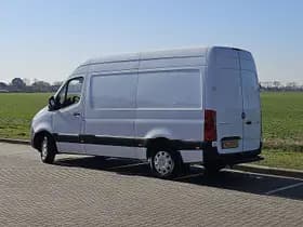 Mercedes-Benz Sprinter thumbnail 5