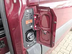 Mercedes-Benz 200 thumbnail 19