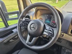 Mercedes-Benz Sprinter thumbnail 10