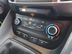 Ford Transit thumbnail 9