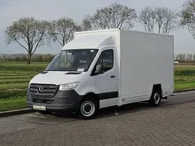 Mercedes-Benz Sprinter thumbnail 2