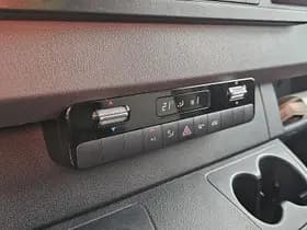 Mercedes-Benz Sprinter thumbnail 9
