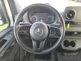 Mercedes-Benz Sprinter thumbnail 10