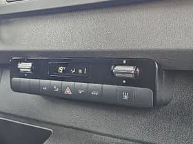 Mercedes-Benz Sprinter thumbnail 9