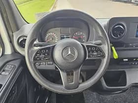 Mercedes-Benz Sprinter thumbnail 10