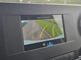 Mercedes-Benz Sprinter thumbnail 16