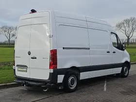 Mercedes-Benz Sprinter thumbnail 3