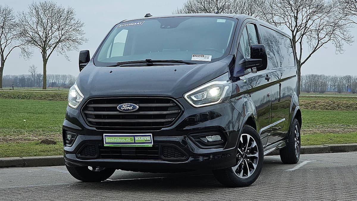 Ford Transit — foto 1