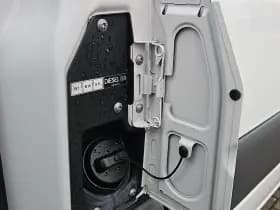 Mercedes-Benz Sprinter thumbnail 21