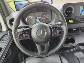Mercedes-Benz Sprinter thumbnail 10