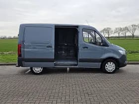 Mercedes-Benz Sprinter thumbnail 12