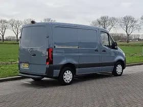 Mercedes-Benz Sprinter thumbnail 3