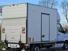 Mercedes-Benz Sprinter thumbnail 3