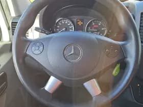 Mercedes-Benz Sprinter thumbnail 10