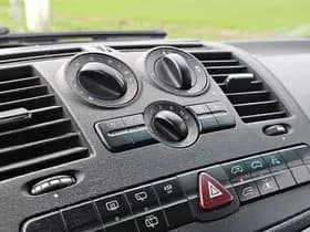 Mercedes-Benz Viano thumbnail 9