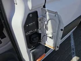 Mercedes-Benz Sprinter thumbnail 15